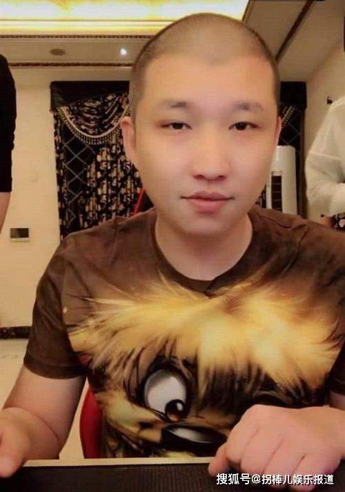 二驴卖车补税事件_二驴直播平台翻车_八卦爆料网红二驴是谁呀视频大全集-